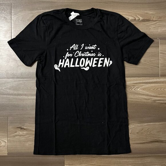 Unique Vintage Tops - Unique Vintage T-Shirt Women's Small Black with White Letters and Ghosts